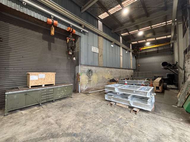 Rear warehouse/52 Porana Road Wairau Valley_2