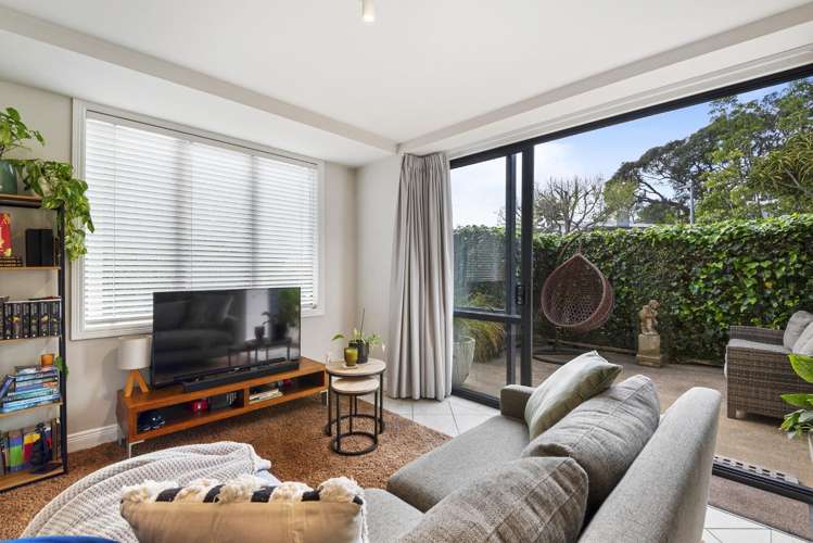 17 Saratoga Avenue Herne Bay_28