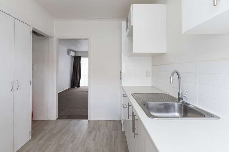 1/11 Pascal Street Palmerston North Central_2