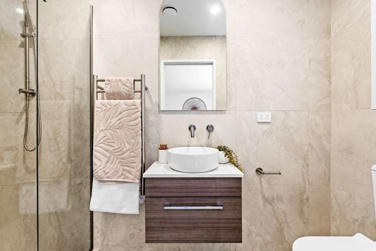 36B The Circle Manly_19