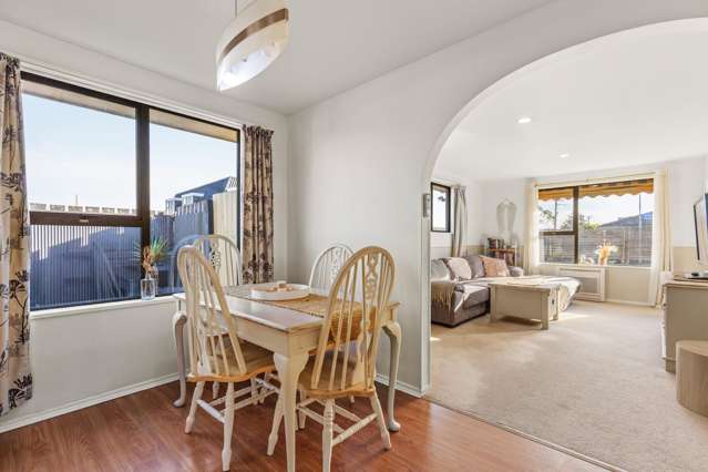2/2 McHaffies Place Wainoni_4