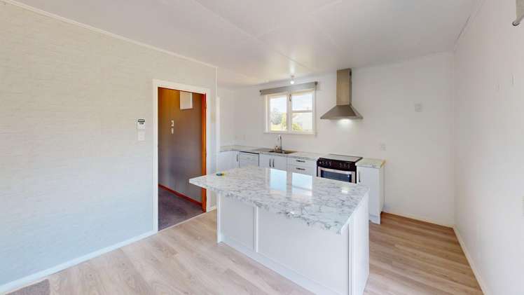 41 Ellesmere Crescent Highbury_3