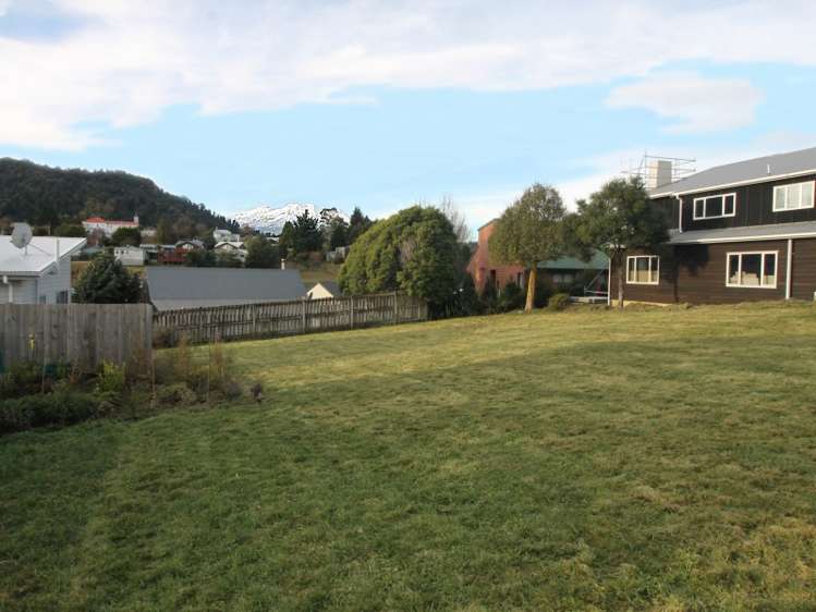 18 Kowhai Heights Ohakune_0