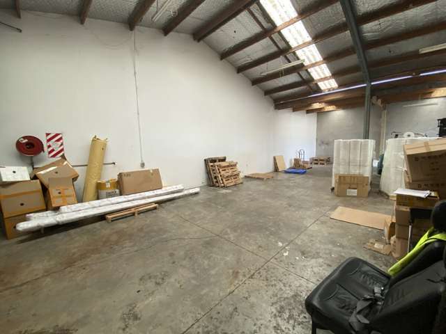 8 Aintree Avenue Mangere_2