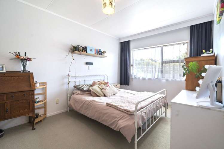 203 Fergusson Road Halcombe_14