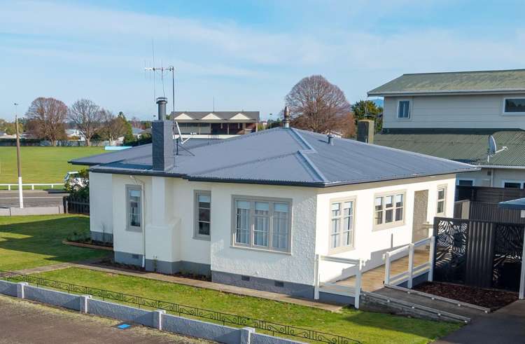 20 George Street Dannevirke_23