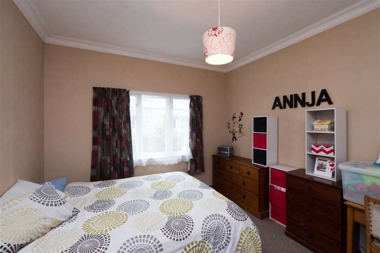 2 Collins Street Hawera_10