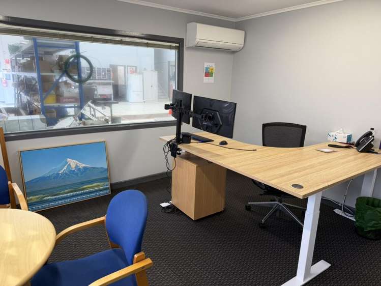 154-156 Gill Street New Plymouth_11