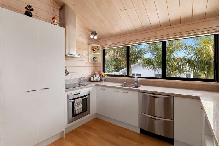 342 Waterways Parade Pauanui_10