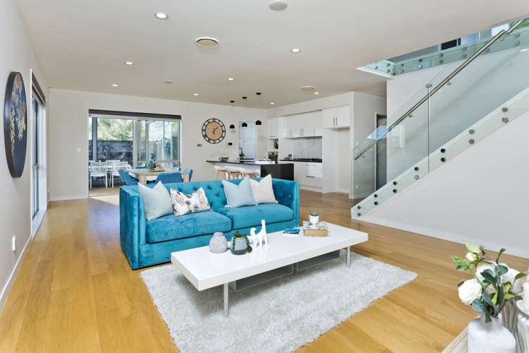 4 Greenlink Rise Long Bay_4