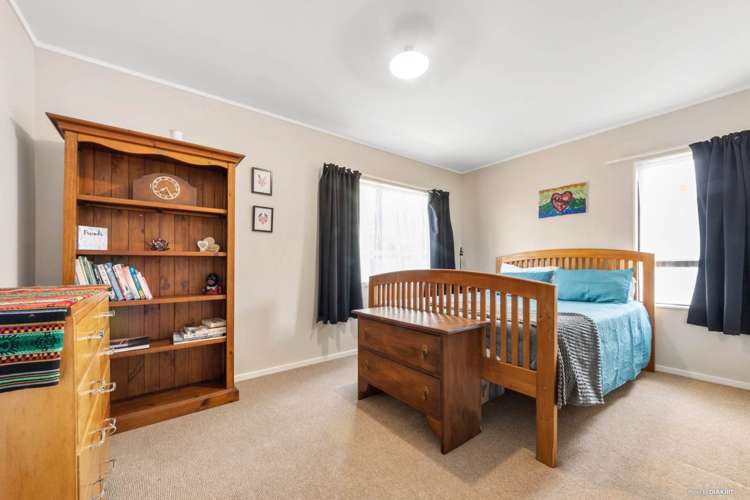 60 Garton Drive Massey_6