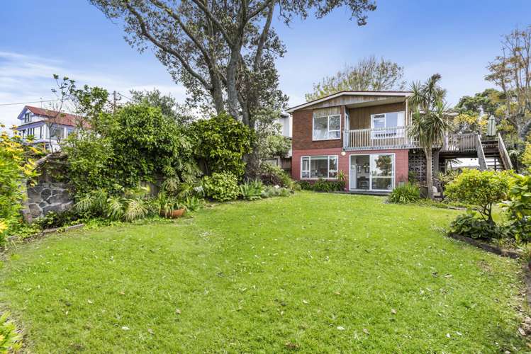 117 Pupuke Road Northcote_2