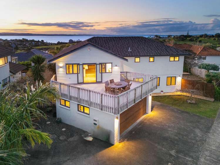 105 Alec Craig Way Gulf Harbour_1