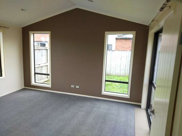 35 Christobel Circle Huntington_19