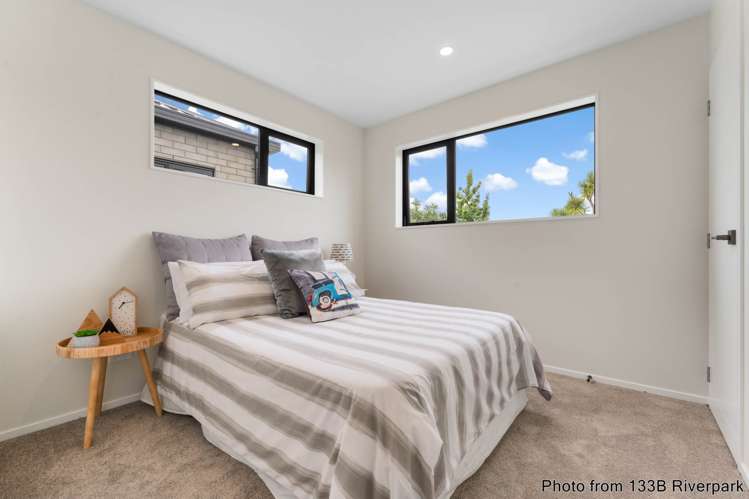 133C&D Riverpark Crescent Henderson_9