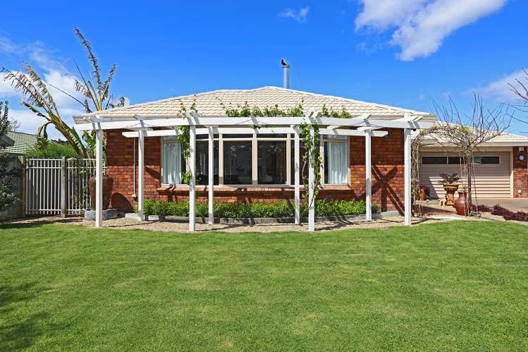 59 Whiting Crescent Greenmeadows_22