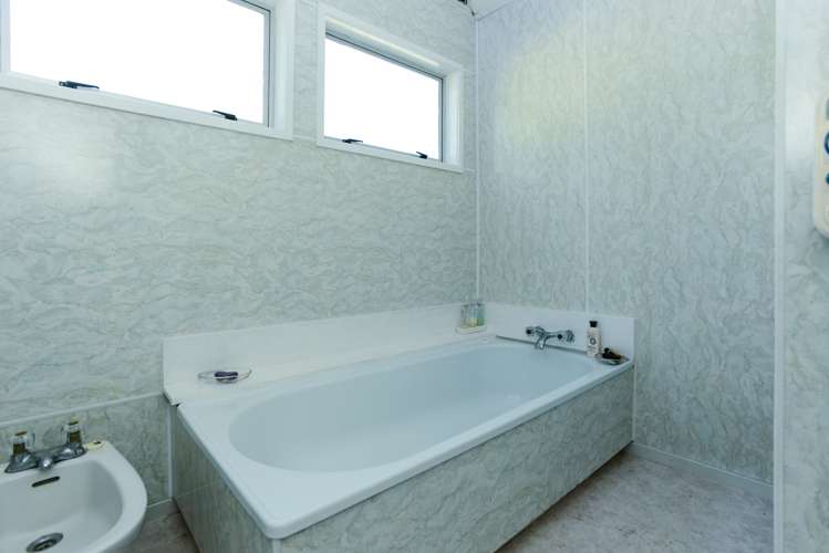 1a Lighthouse Road Bluff Hill_7