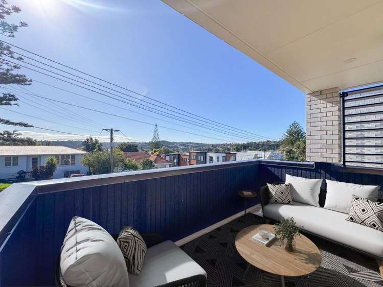 1/9 Utting Street 1605_9