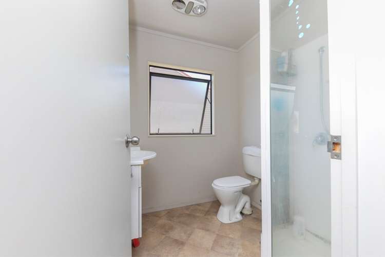 5/8 Margan Avenue New Lynn_6