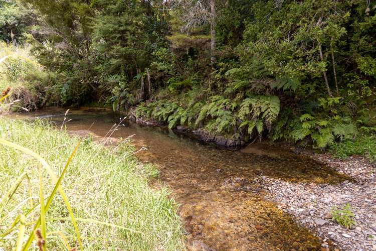 1698 Russell Road Hukerenui and Surrounds_42