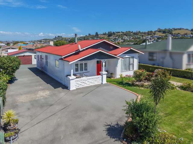 SMART BUYING IN A HANDY LOCATION