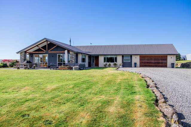 61 Howells Road Maungati_2