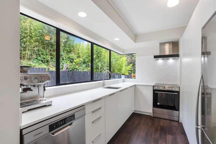 131F Parrs Cross Road_5