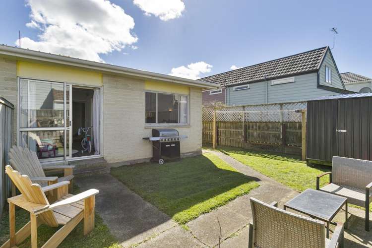 9/171 Queens Drive Lyall Bay_11