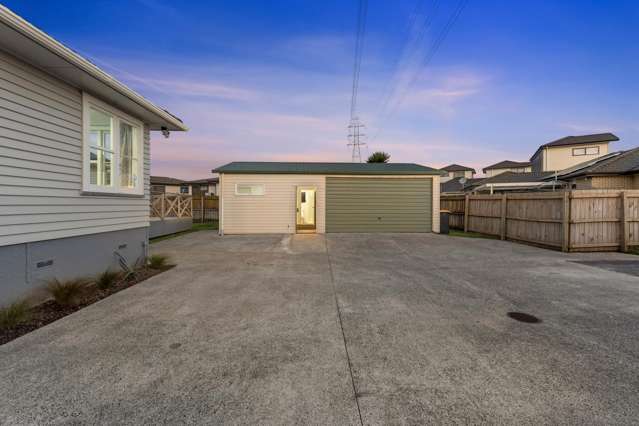 7 Mcburney Place Mangere East_1
