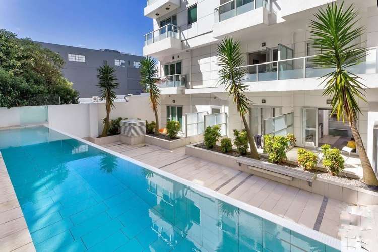 85 Beach Road Auckland Central_5