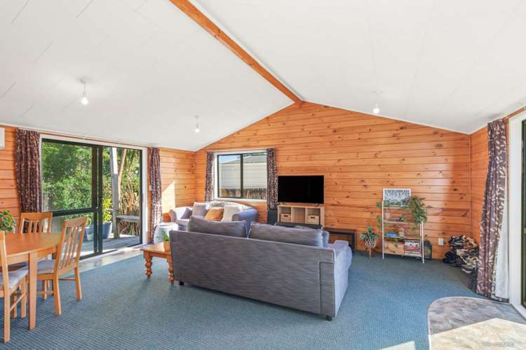 26 Riverside Drive Waiuku_14