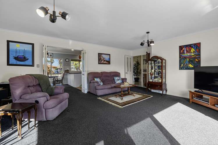 8 Newport Key Papamoa_7