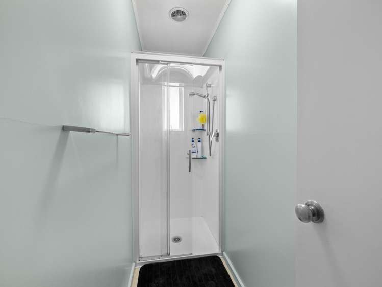 82 Belt Road Allenton_13