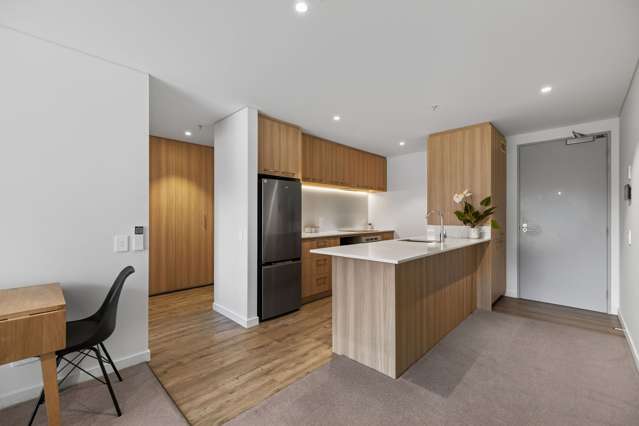 612/10 Copper Beech Avenue Frankton_2