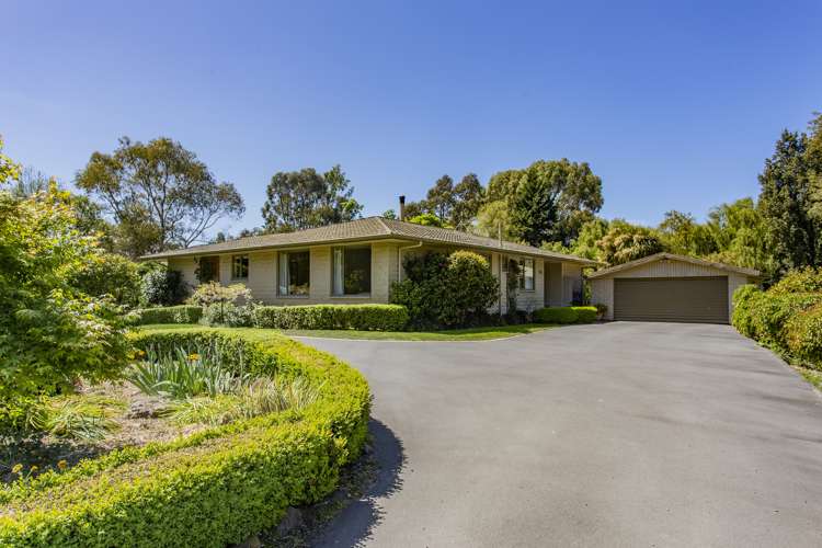 29 Newcombes Road Amberley_17