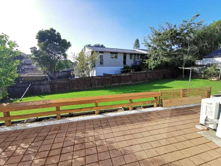 6 Elmira Place Browns Bay_11