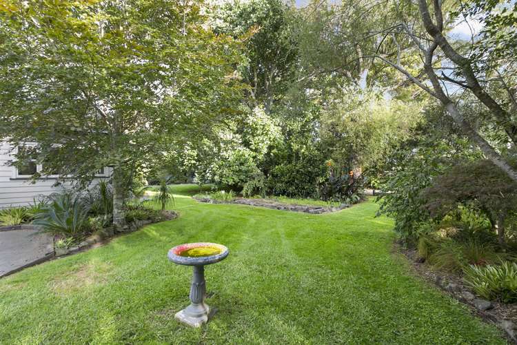 186 Boord Crescent Kumeu_24