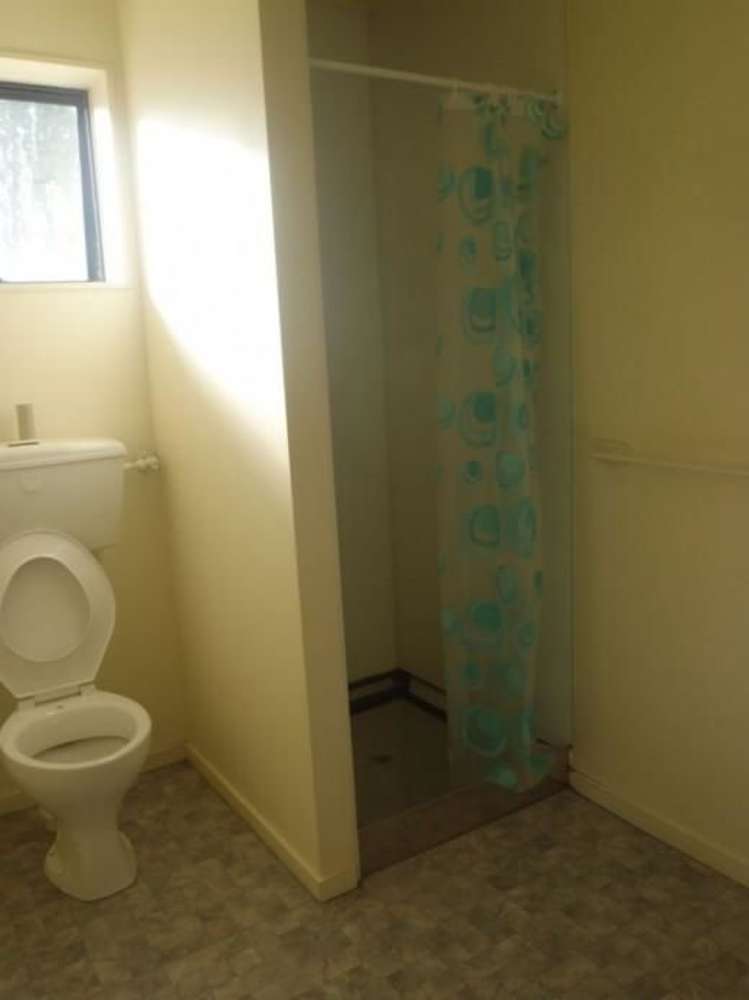 18b Watts Road Fernhill/Sunshine Bay_6