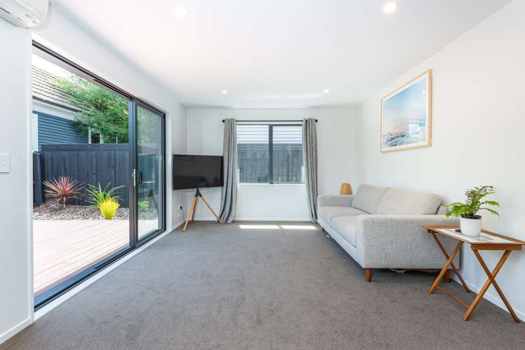 258a Edgeware Road Edgeware_1