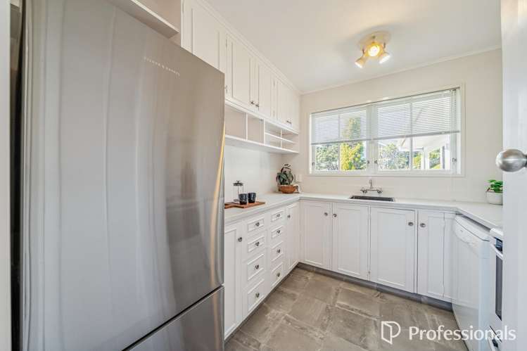 13 Ilam Grove Kelson_6