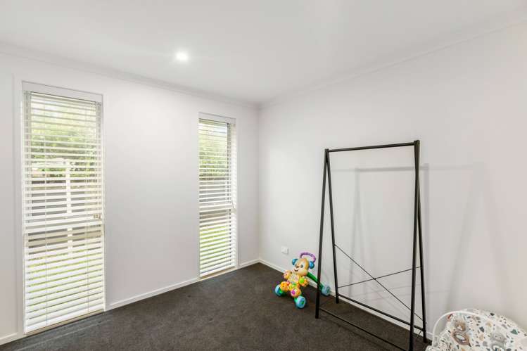 5 Te Aparangi Crescent Papakura_12