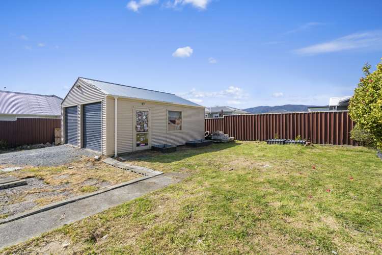 3 Ngaio Street Otaki Beach_13