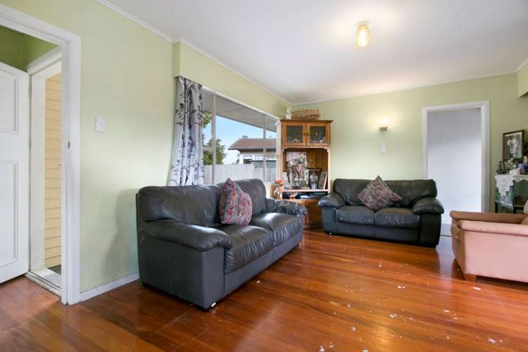 16 Ronald Place Manurewa_6