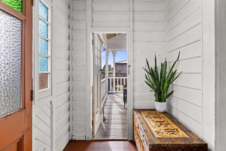 18 Lee Road Taradale_18