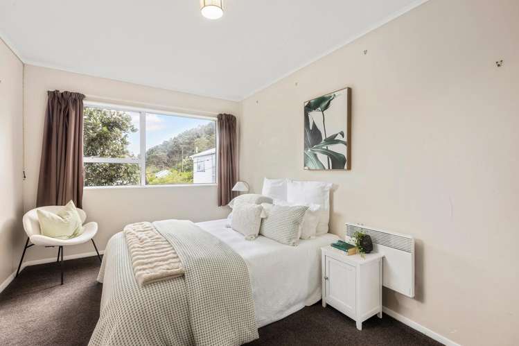 7 Bowes Crescent Strathmore Park_11