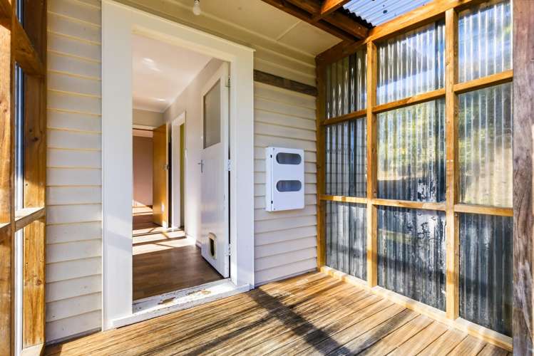 16 Tarrangower Avenue Taumarunui_13