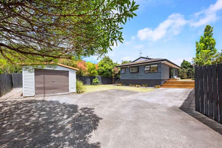 55 Meadowvale Rise Titirangi_0