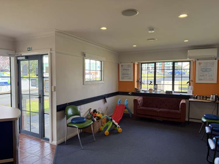 34 Coles Crescent Papakura_3