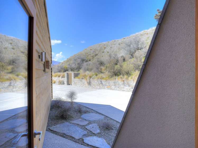 270 Buchanan Rise Treble Cone/Mount Aspiring_11