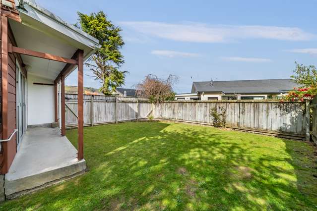 8h Montgomery Crescent Clouston Park_2